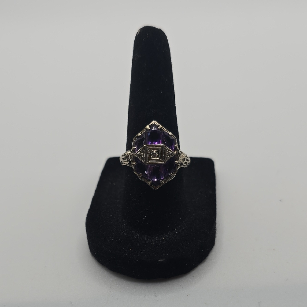 Vintage 14k White Gold Purple Iolite and Diamond Gemstone Ring